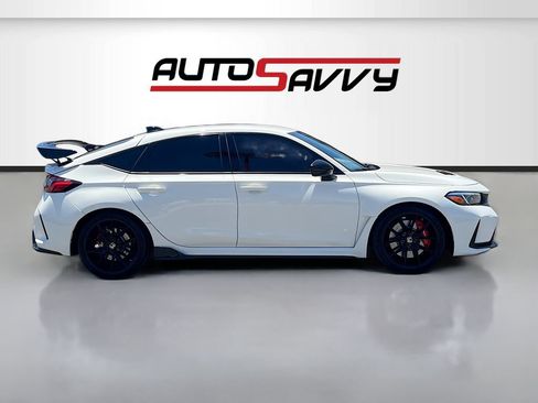 Used 2025 Honda Civic Type R image 8