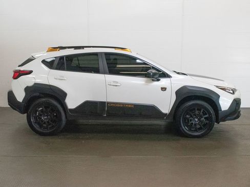 Used 2024 Subaru Crosstrek 2.5i Wilderness w/ Crosstrek Mirror Package AWD/4WD image 3