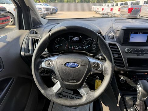 Used 2019 Ford Transit Connect XL FWD image 17