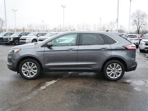 Used 2024 Ford Edge Titanium AWD/4WD image 4