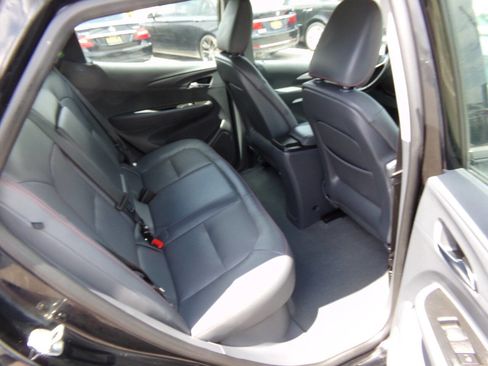 Used 2020 Chevrolet Bolt Premier image 23