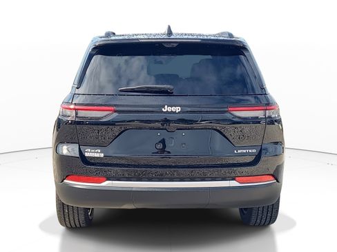 New 2026 Jeep Grand Cherokee Limited w/ Luxury Tech Group II image 4