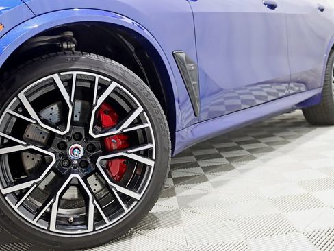 Used 2023 BMW X5 M AWD/4WD image 4