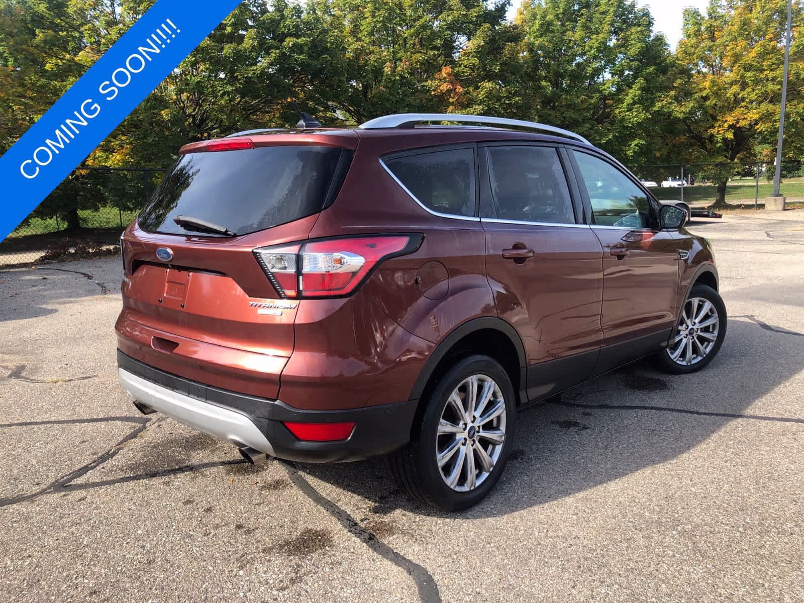 Used 2018 Ford Escape Titanium AWD/4WD image 3