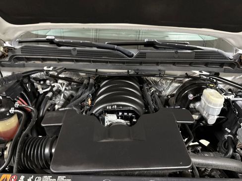 Used 2018 Chevrolet Silverado 1500 LT w/ All Star Edition image 24