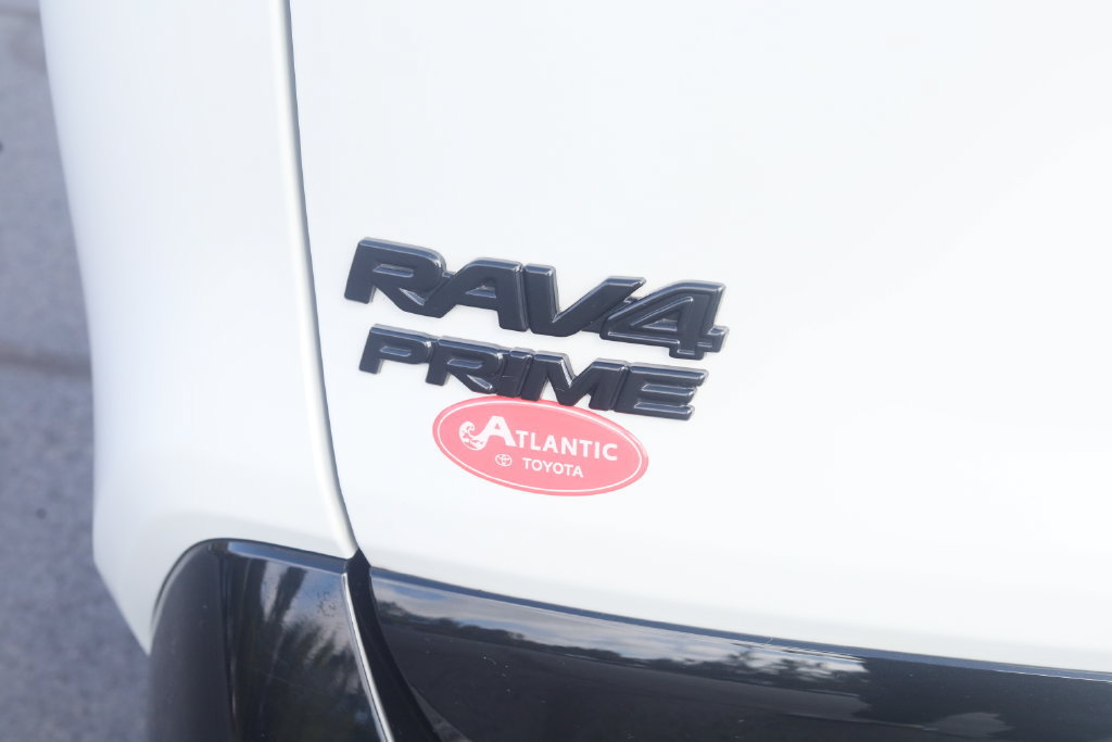 Used 2023 Toyota RAV4 XSE w/ Weather Package AWD/4WD image 42