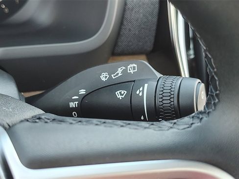 New 2026 Volvo XC90 B6 Plus image 16