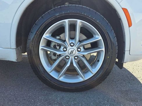 Used 2025 Dodge Durango GT AWD/4WD image 9