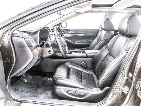 Used 2017 Nissan Maxima Platinum w/ Medallion Package FWD image 26