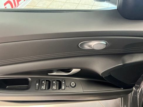 New 2026 Hyundai Elantra Limited FWD image 20