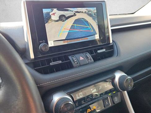 Used 2023 Toyota RAV4 XLE Premium image 10