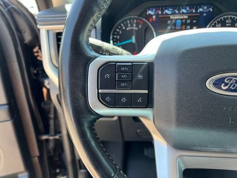 Used 2023 Ford Expedition XLT AWD/4WD image 30