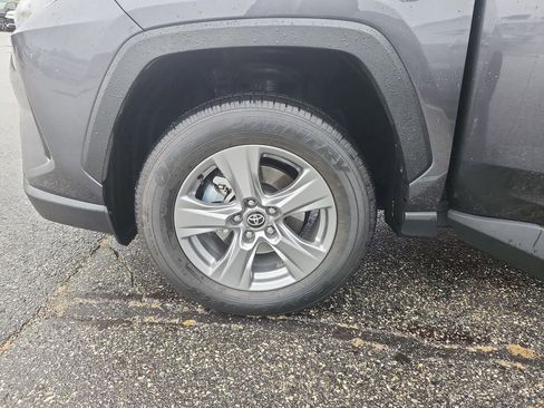 Used 2024 Toyota RAV4 XLE image 23