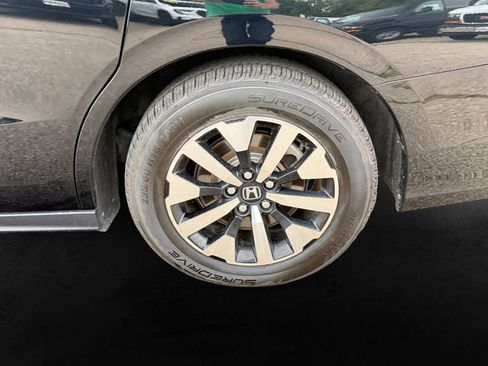 Used 2025 Honda Odyssey EX-L image 12