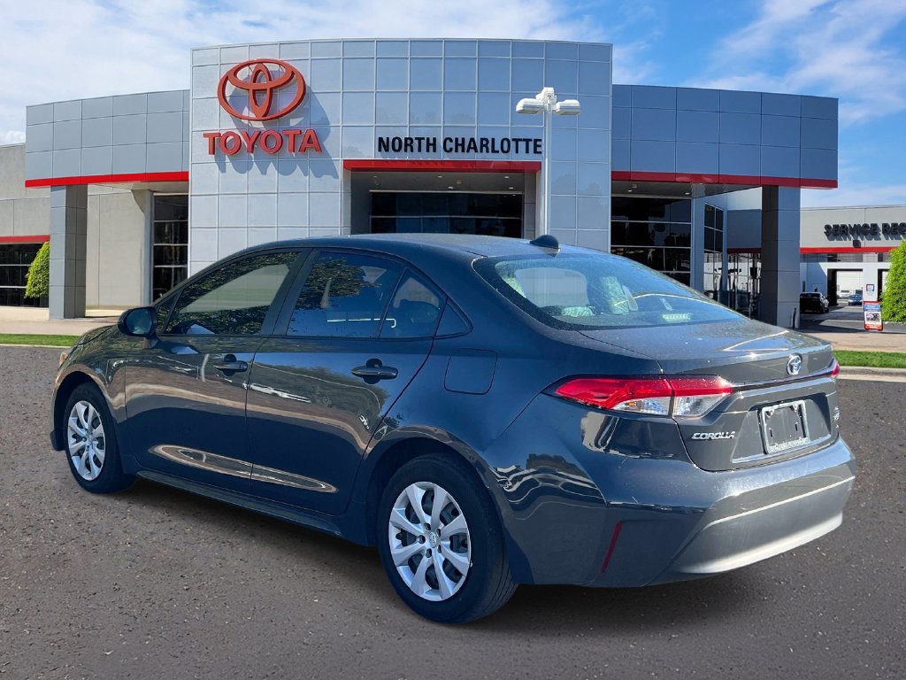 Used 2023 Toyota Corolla LE FWD image 6