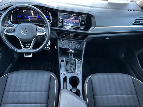 Certified 2023 Volkswagen Jetta Sport image 13