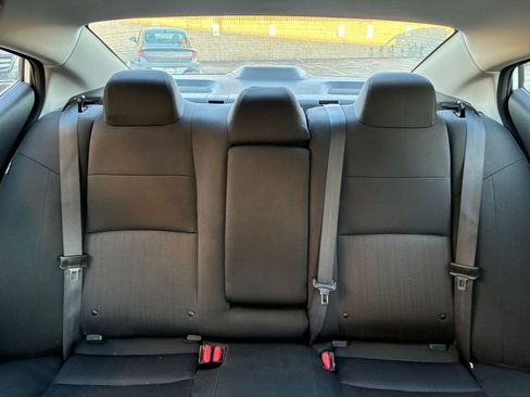 Used 2025 Nissan Altima 2.5 SV FWD image 39