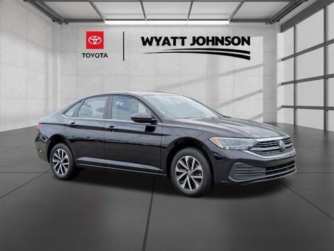 Used 2024 Volkswagen Jetta S FWD image 8