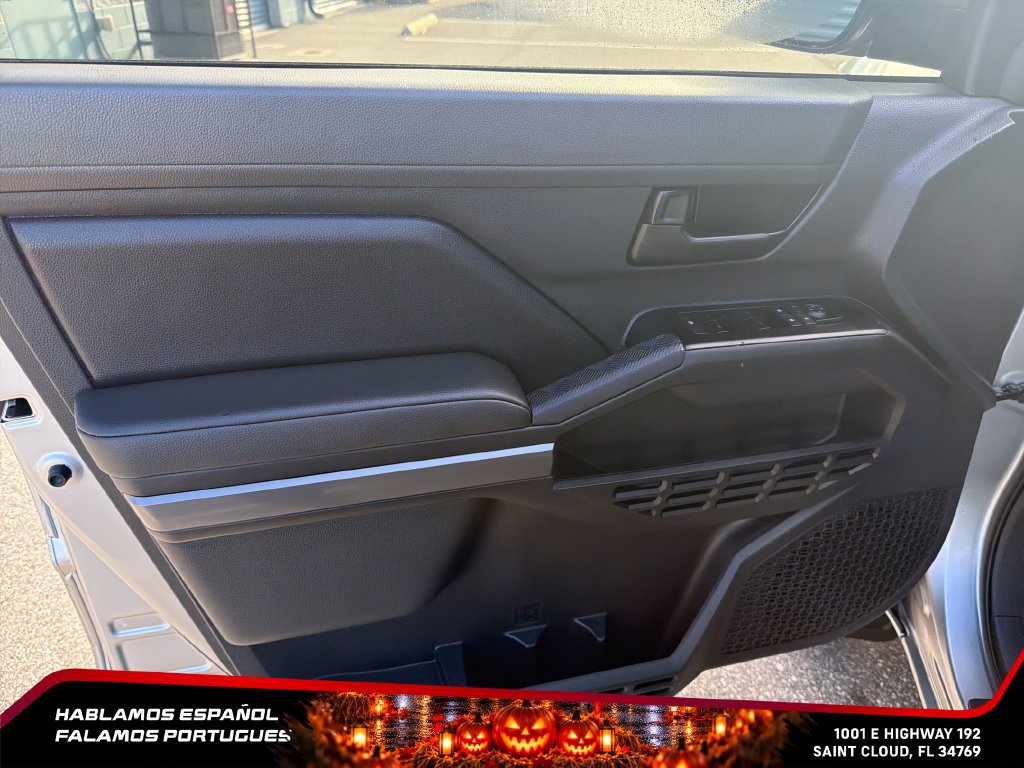 Used 2026 Toyota Tacoma SR5 RWD image 12