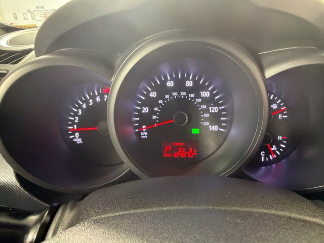 Used 2012 Kia Soul FWD image 27