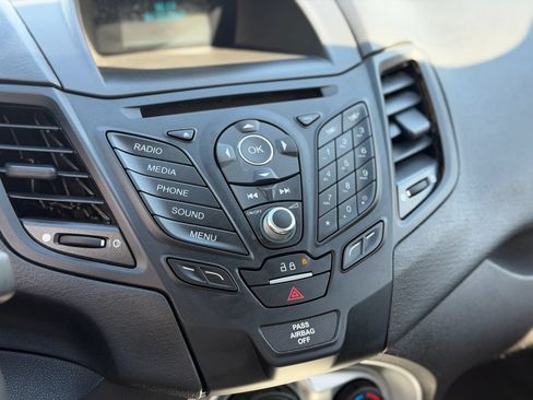 Used 2016 Ford Fiesta SE FWD image 17