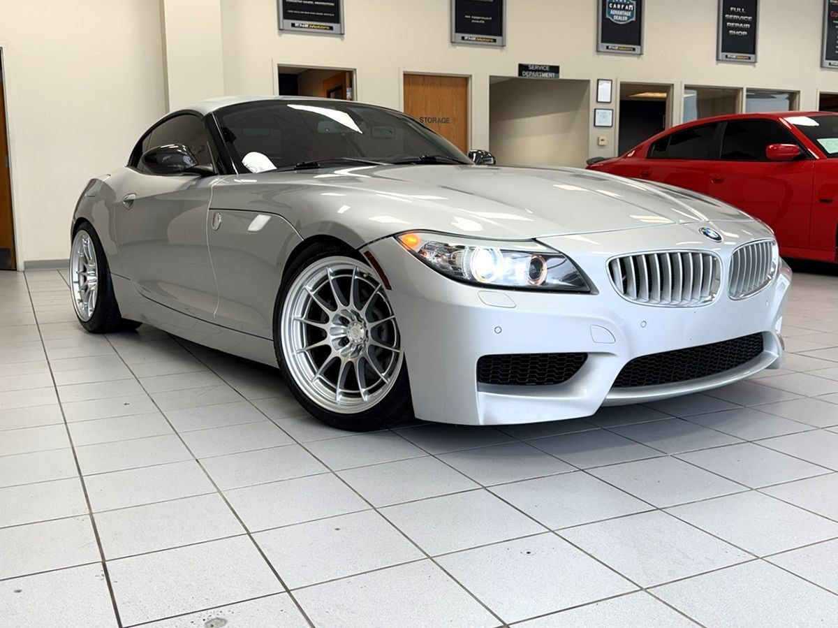 Used 2013 BMW Z4 sDrive35i RWD image 57