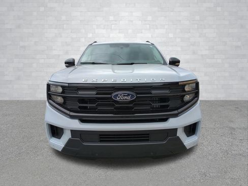 New 2026 Ford Expedition Active RWD image 8
