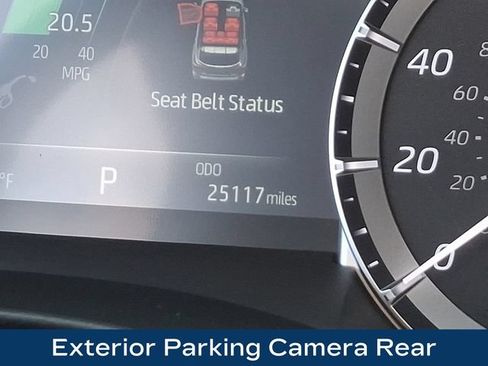 Used 2023 Toyota Highlander XSE AWD/4WD image 6