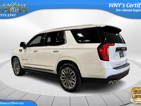 Used 2023 GMC Yukon Denali Ultimate image 8