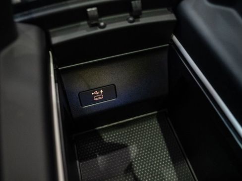 Used 2021 BMW X5 M image 46