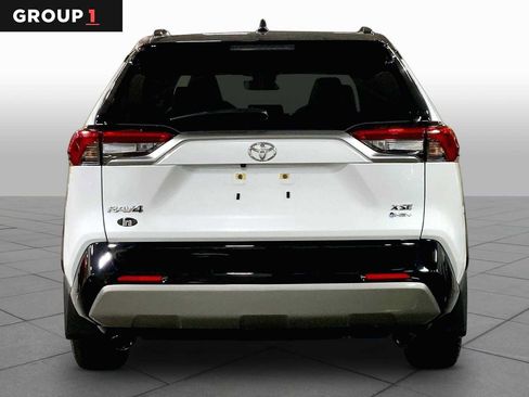 Certified 2025 Toyota RAV4 XSE w/ Weather Package AWD/4WD image 5