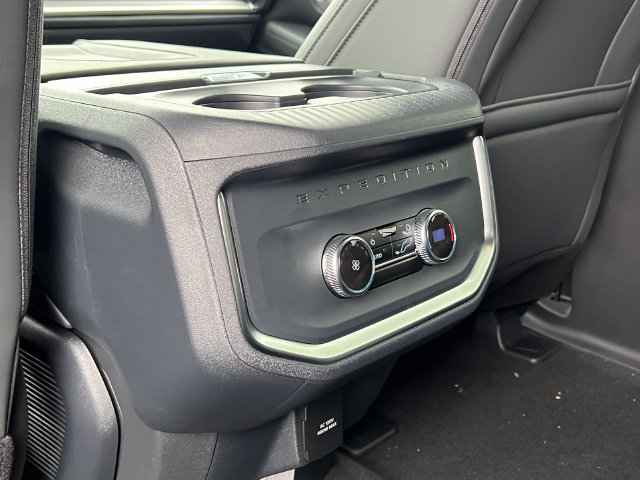 New 2026 Ford Expedition Max Active AWD/4WD image 37