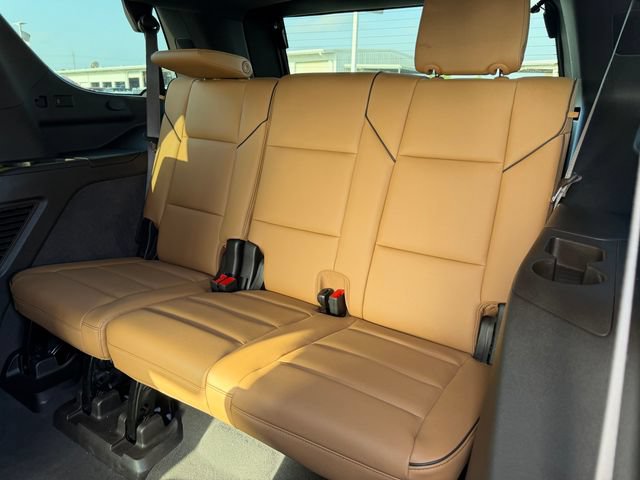 Used 2025 Cadillac Escalade Premium Luxury RWD image 11