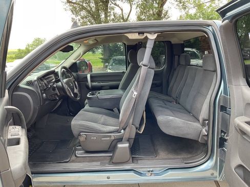 Used 2007 Chevrolet Silverado 1500 LT w/ Texas Edition RWD image 12