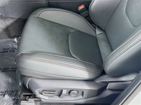 Certified 2025 Toyota Tacoma TRD Pro image 18