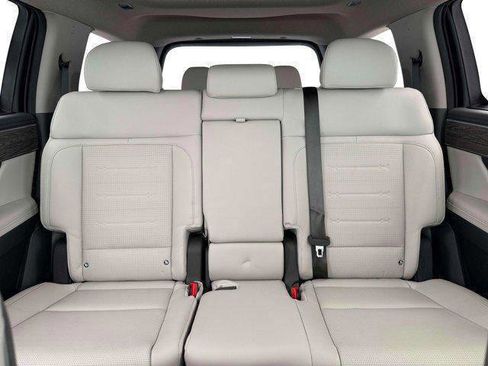 New 2026 Hyundai Santa Fe Limited image 16