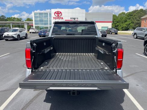 New 2026 Toyota Tacoma SR5 image 13