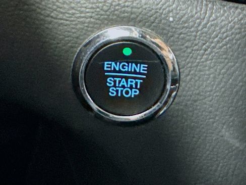 Used 2017 Ford Edge Sport w/ Equipment Group 401A AWD/4WD image 19