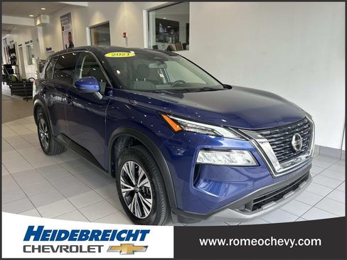 Used 2021 Nissan Rogue SV AWD/4WD image 1