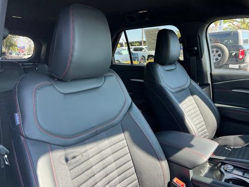 New 2026 Ford Explorer ST-Line w/ ST-Line Street Pack RWD image 16