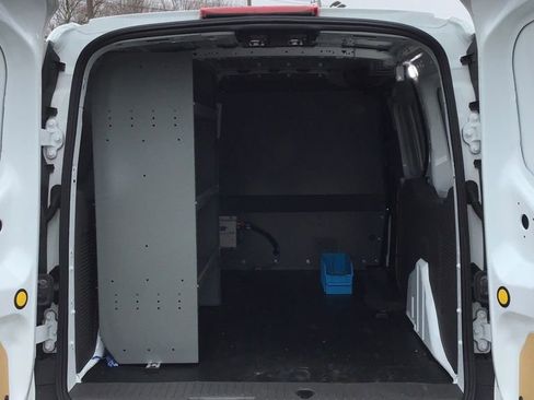 Used 2022 Ford Transit Connect XL image 5