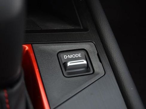 New 2025 Nissan Kicks SR image 22