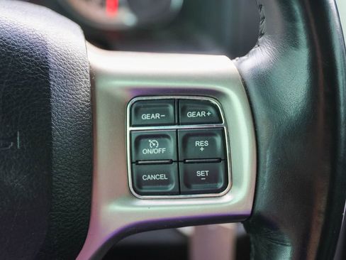 Used 2017 RAM 1500 Laramie image 27