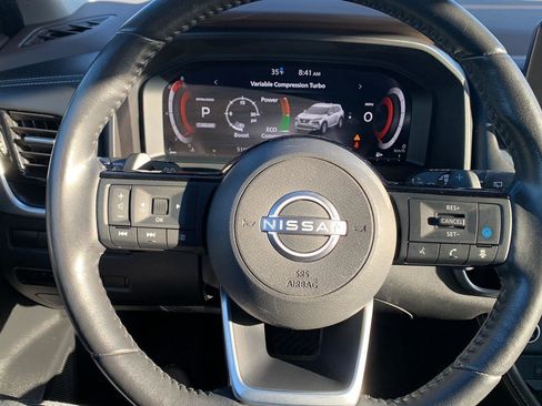 Used 2023 Nissan Rogue Platinum w/ Platinum Premium Package image 18