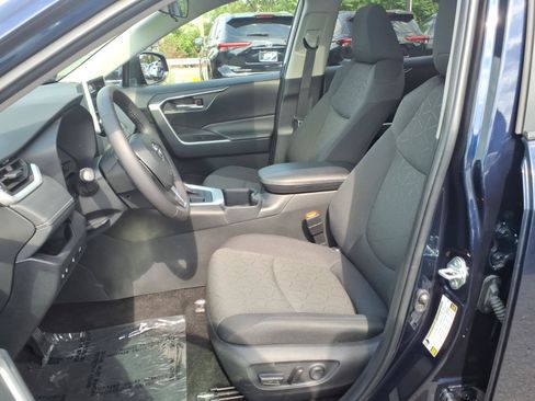 Certified 2024 Toyota RAV4 XLE w/ Convenience Package AWD/4WD image 15