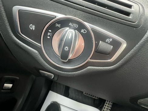 Used 2021 Mercedes-Benz GLC 63 AMG 4MATIC image 34