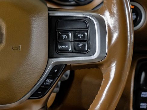 Used 2019 RAM 3500 Laramie AWD/4WD image 18