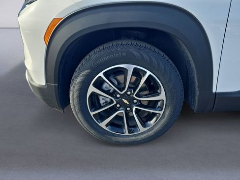 Used 2024 Chevrolet TrailBlazer LT image 9