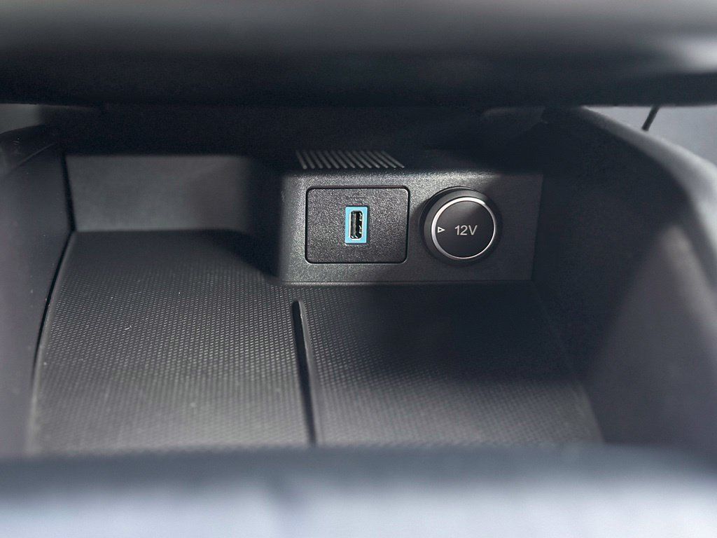 Used 2020 Ford Escape SE AWD/4WD image 14