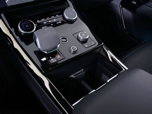 Used 2023 Land Rover Range Rover Sport First Edition image 29